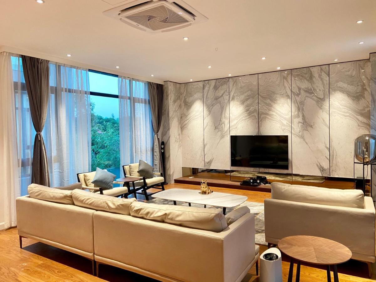 Molly Luxury Private Pool Bungalow茉莉的家豪华私人泳池别墅 Pantai Cenang  Exterior foto